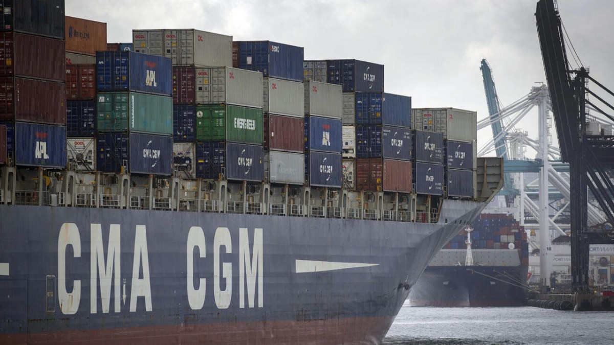 The maritime carrier CMA CGM becomes the fifth global logistician
