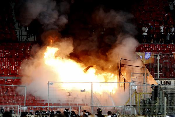 The violence of the Colo Colo bar once again tarnishes the football festival in Chile - Archyde