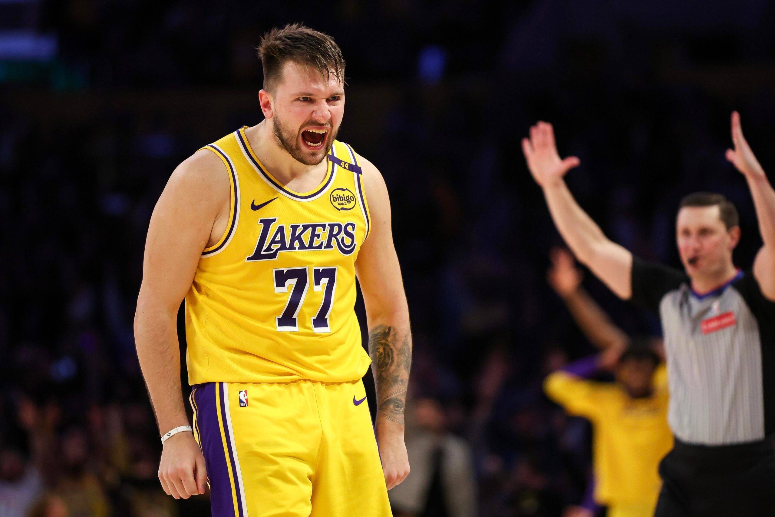 Lakers sold at $12.5 billion valuation: NBA execs, agents react