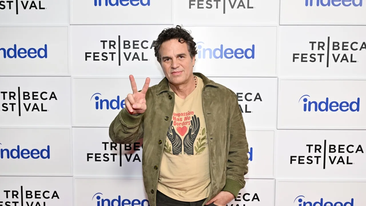 Mark Ruffalo Links Paramount Deal to Oracle Israel Ties