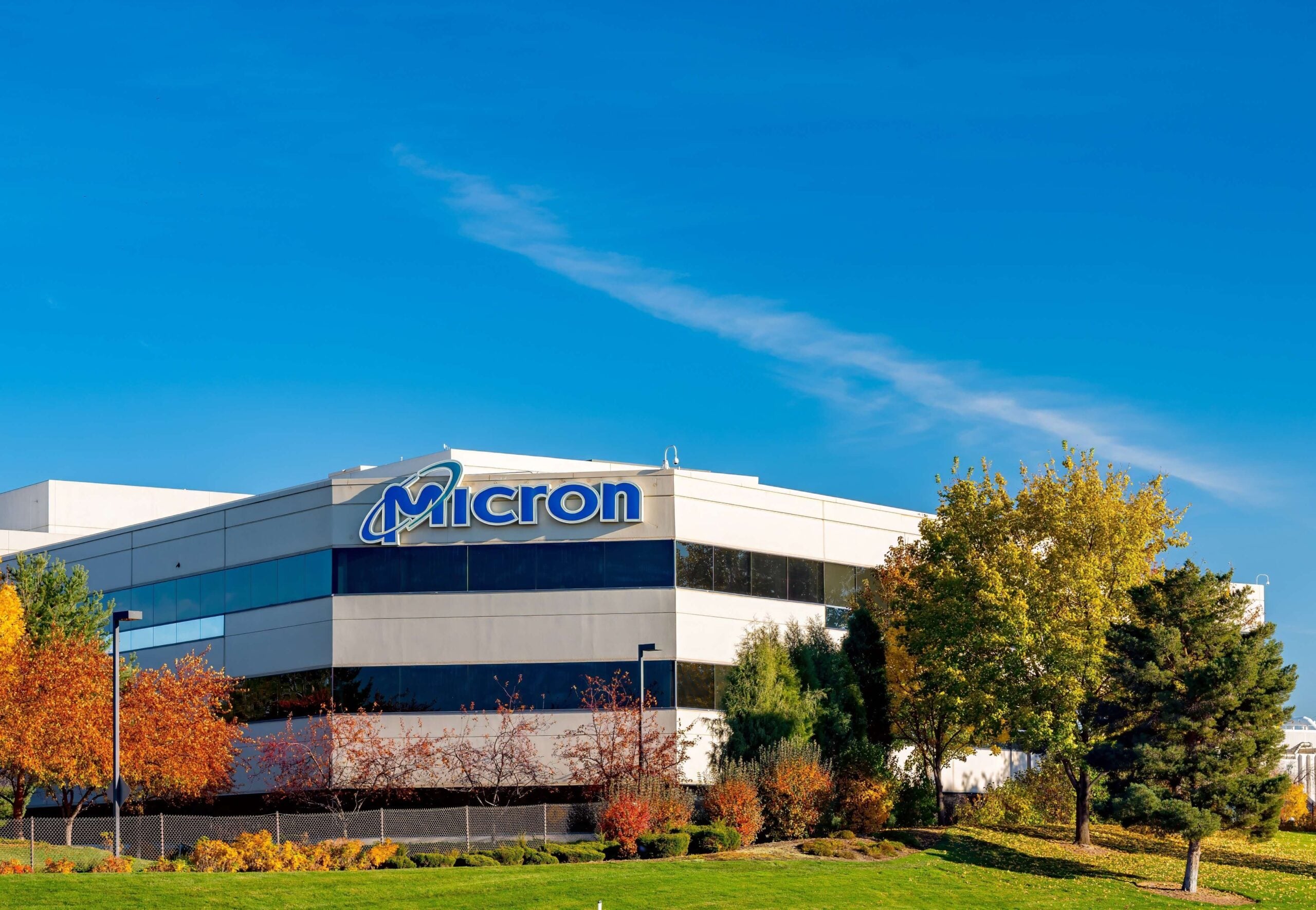 Micron Technology Options Price 11% Swing Ahead of September 30 Earnings